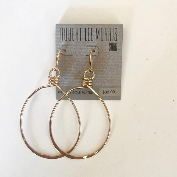 NWT Robert Lee Morris Soho 14K Gold Plated Hammered Large Drop Earrings - Picture 1 of 8